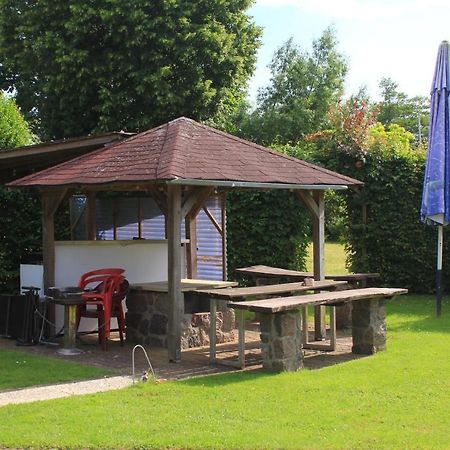 Luxuswohnung renoviert am Plöner See mit eigenem Steg App 13 Bosau Exterior foto